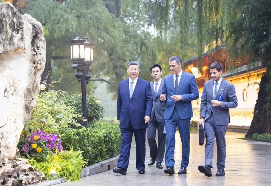 习近平主席会见西班牙首相桑切斯(图3)
